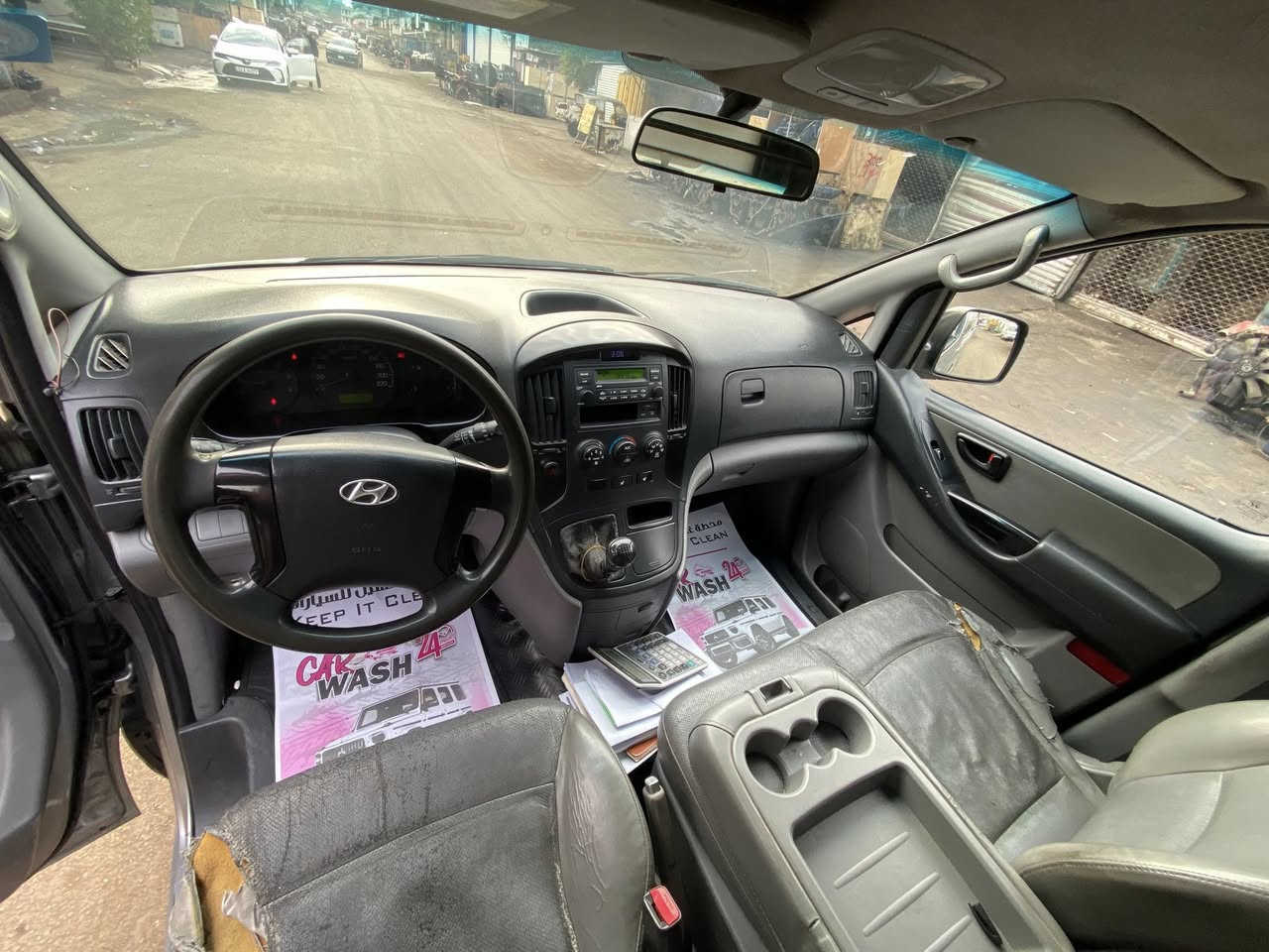 ستاركس فان 2013 مسكر 
بيها فقط ( تبديل صدر )(فريز تبريد)
لا حادث لا اخياس سياره نظيفة 
سعرها 135$ (‭0778 313 3995‬)
