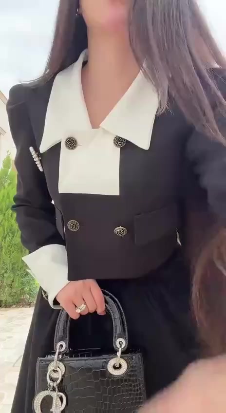 للطلب والاستفسار خاص 
قياسات 38-48


**إذا كنت صاحب هذا الإعلان وتريد حذفه لأي سبب، رجاءا أرسل رسالة إلى الدعم الفني**