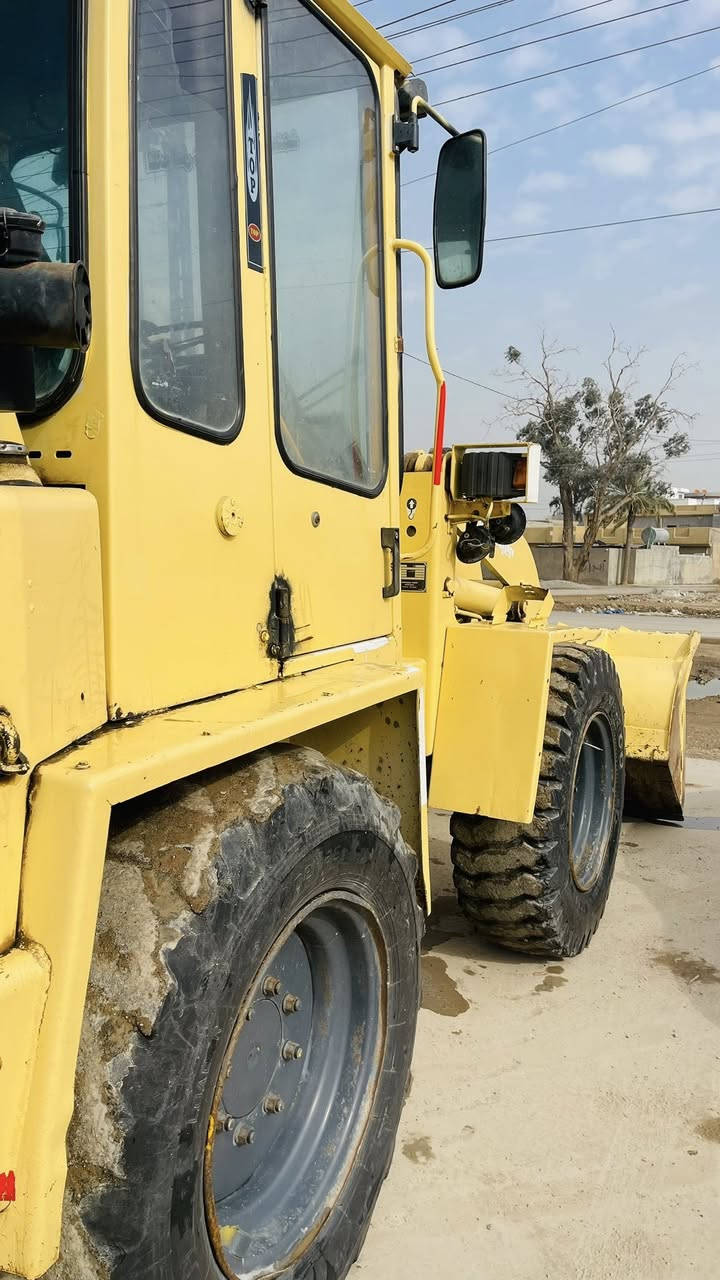 سلام عليكم للبيع شفل زت ماينر حجم (70)مديل (1998) رقم وسنويه شمالي سليمانيه شفل جاهز كير ومكينه ودفع وفع كهربايات جاهز على اخر حبايه مكفول كفاله عامه بي زوج تايرات جديد وزوج نص عمر كهربايات كله شغاله مكينه لا تنقيص ولا تبخير يعني كبل لشغل ما ذب علي ربع دينار سعر (80)وبي مجال لشراي مكاني بغداد رقم (***********)
