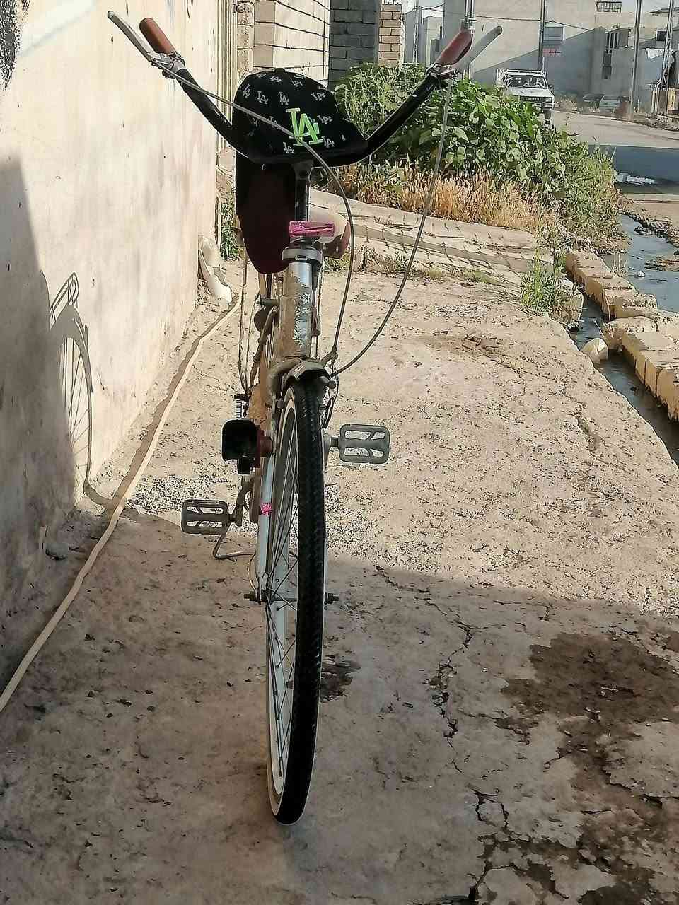 عبد الحليم للبيع حجم 26 85 وبمجال


**إذا كنت صاحب هذا الإعلان وتريد حذفه لأي سبب، رجاءا أرسل رسالة إلى الدعم الفني**