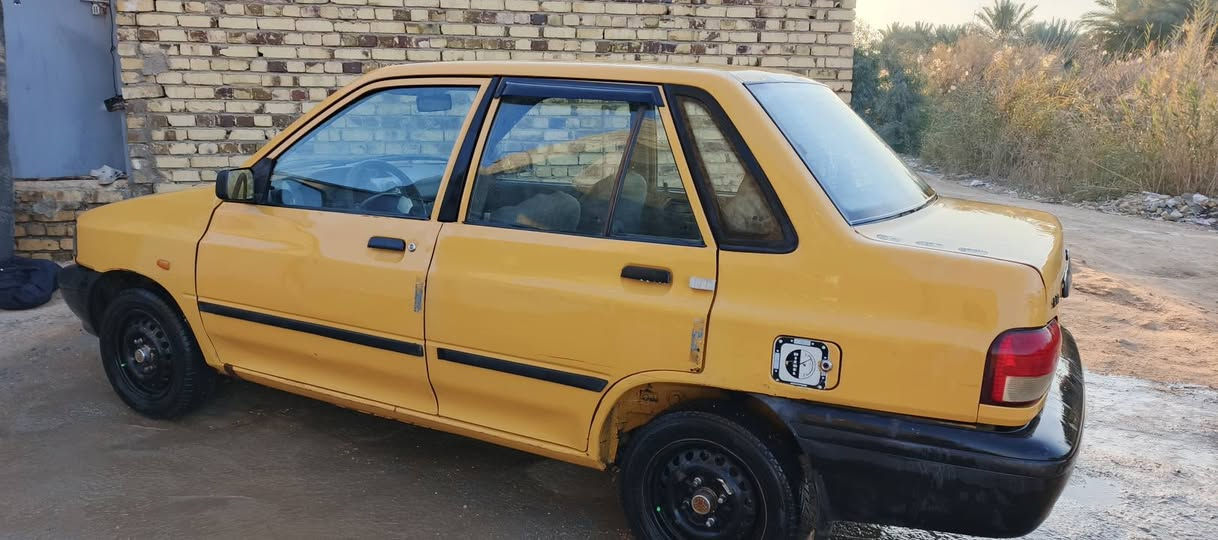 موديل 2014 بيه جاملغ مبدل فقط بسمي مصفره من كلشي كير مكينه كفاله معروضه ب28
***********
