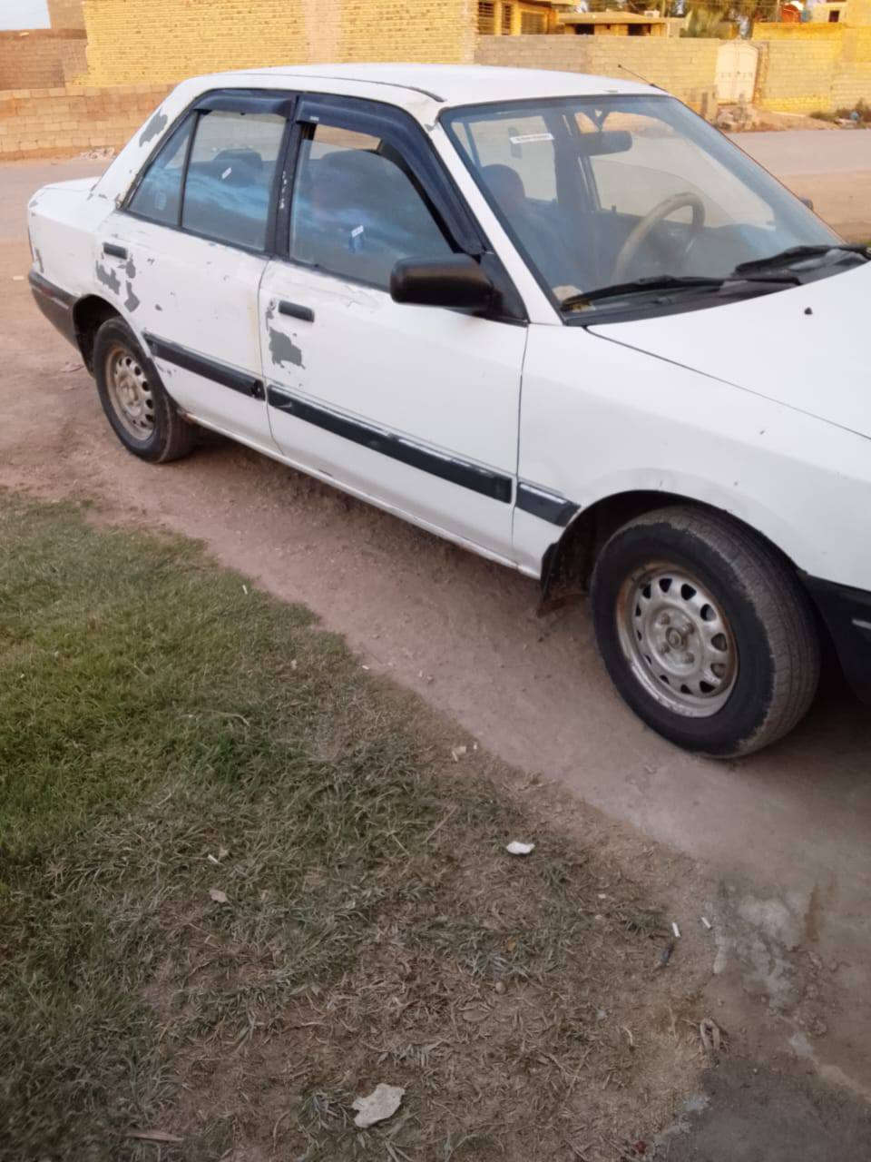 سلام وعليكم سياره مازده مديل 93  رقم بغداد مشروع وطني سعر 20وبيهة مجال بسيط     
***********.
