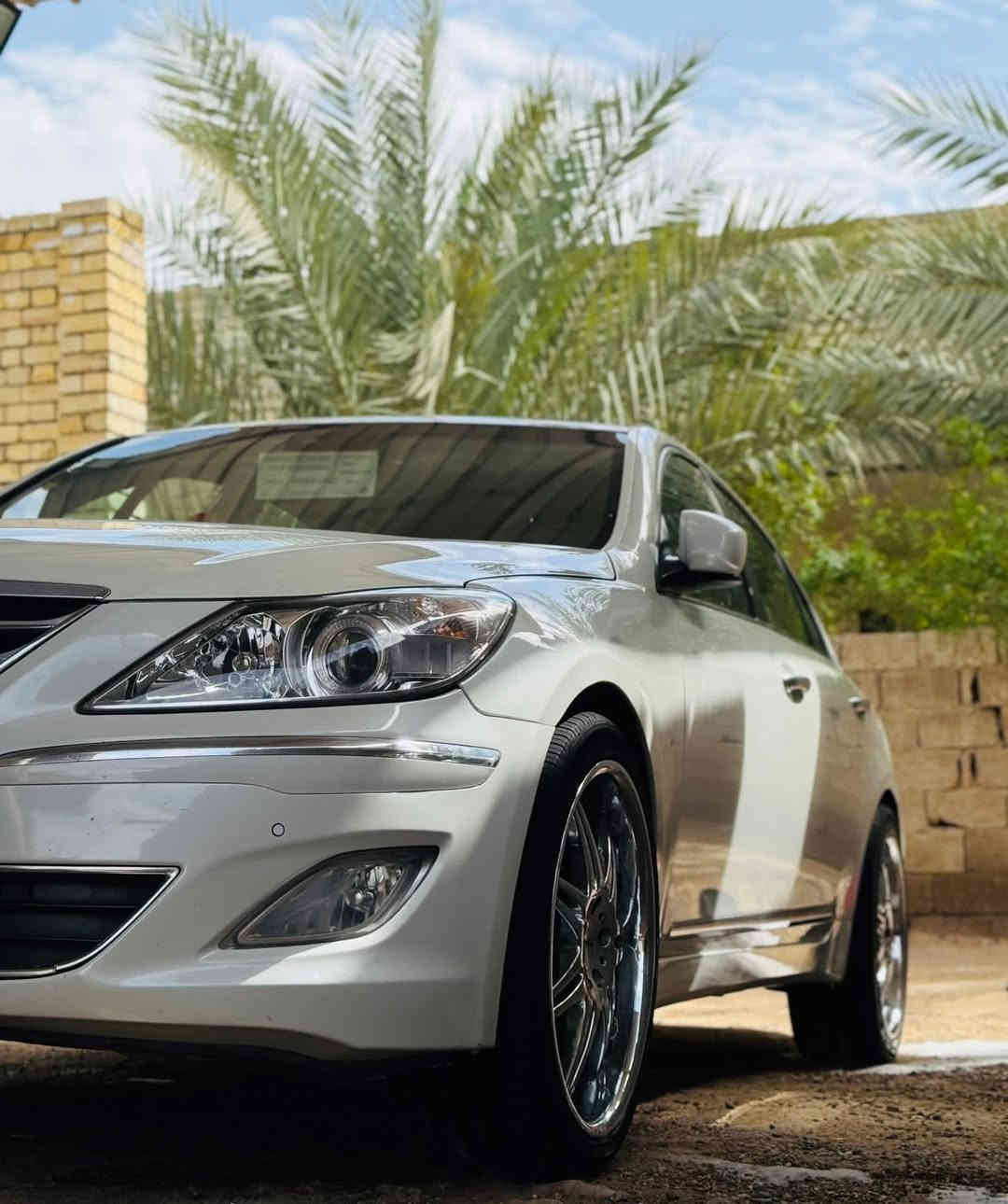 أعيد النشر بسبب الوعود  الكاذبه
سلام عليكم للبيع جنسيز موديل 14 خليجي بسمي مدور ثاني يوم رقم إنكليزي سنويه  ل ٢٩ سياره فول موصفات كير مكينه ع شركه مكينه ٣٨٠٠ / ٦ سياره جاهزه مذب عليه ربع السعر ١٢٥ وبيه مجال لشراي للمعلومات اكثر اتصل ع رقم *********** مكاني بابل مشروع المسيب
