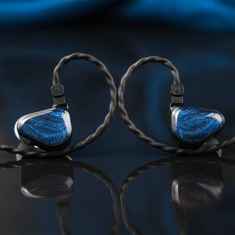 سلام عليكم
TRUTHEAR x Crinacle ZERO IEM
فقط مفحوصة السعر 55 الف


**إذا كنت صاحب هذا الإعلان وتريد حذفه لأي سبب، رجاءا أرسل رسالة إلى الدعم الفني**