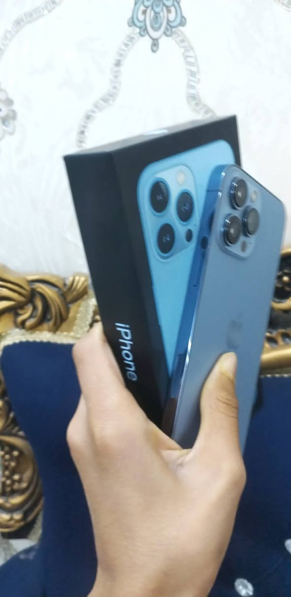 السلام عليكم ايفون 13 برو ماكس ذاكره 256 بطاريه 87 كامل ملحقات وتر بروف شرط فحص  الجهاز اخو الجديد يمنعني الكلمه نظافه 100% 100 اللون المميز البحري المكان الناصريه المركز رقم التليفون *********** السعر 680 قفل قفل
