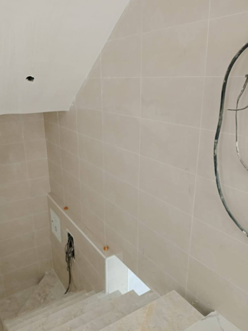 خلفات سيراميك درجه اولى حاليه في ابغد كشي ومرمر وبورسلين وجدران لتوصيل واتساب ***********
