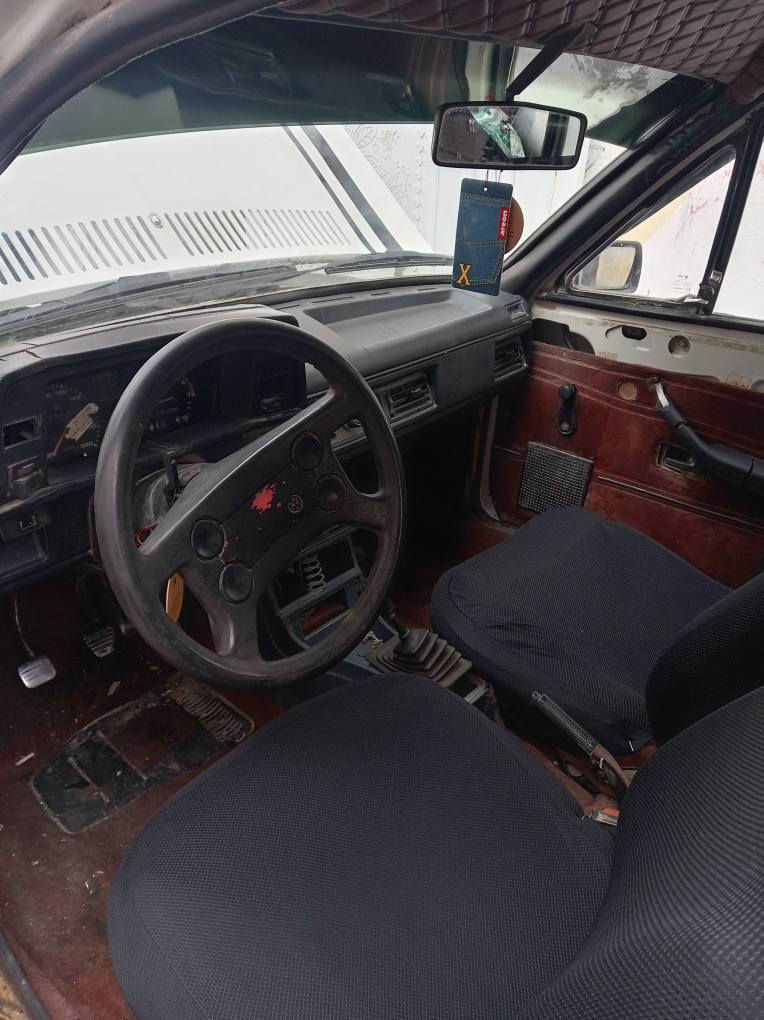 ڤۆگسواگن بەڕازیلی مۆدیل 1988گێرومەکینەی بەشەرت ئارمووئەوەلیات بەشەرت سەیارەکە جایزە هەمووشتی مەزبوتە ماڵی فەقیرە بەس ماشەلای دەوێت سعریشی 18وەرەقەگۆرینەوشدەکەم أربيل, العراق


**إذا كنت صاحب هذا الإعلان وتريد حذفه لأي سبب، رجاءا أرسل رسالة إلى الدعم الفني**