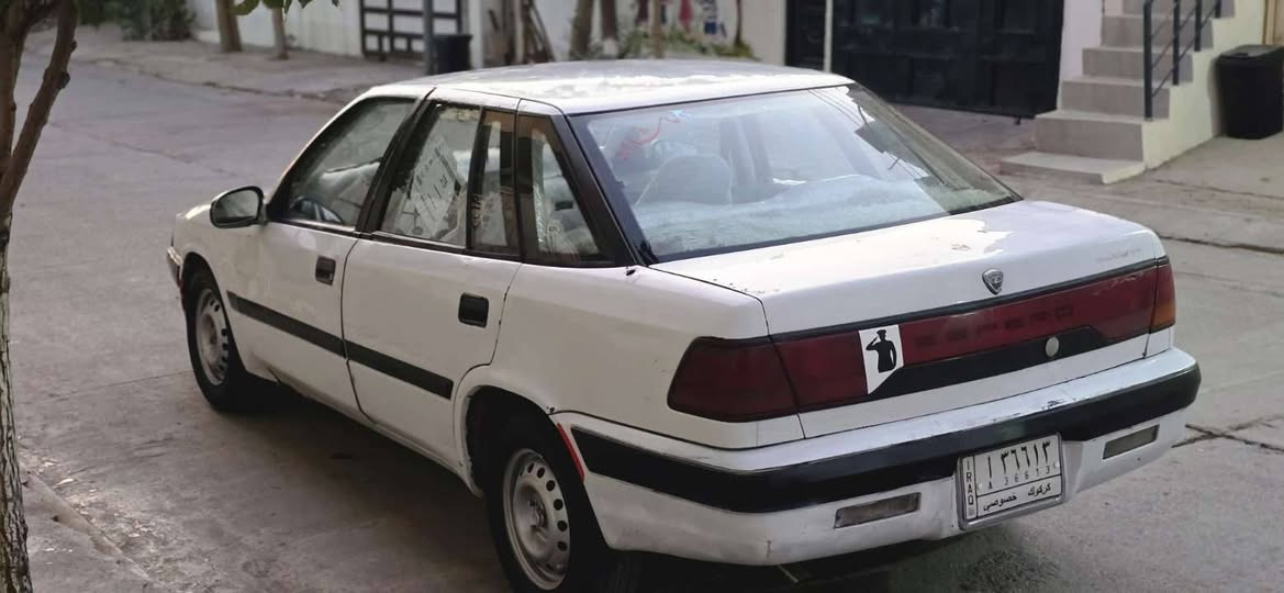 دایۆ اسپرۆ بۆ فرۆشتن مۆدیل 1995  مەکینە 16ی فەل بەخاخ شتێکی زۆر جوانو جایزە   چوار تایەی لۆکی لەسەرە   ڕەقە  کەرکووکە  شەرتی تەحویل  100 هەزار غەرامەی تیایە   بەس یەک کێشەی هەیە  مەکینەی مان شۆریوە و ساف ئیش ناکات   بە یەک سلف ئیشە کا  سعری 18 گڵاو مەجال   ژ_م ***********
شوێن تەکیە  »نزیک چەمچەماڵ
