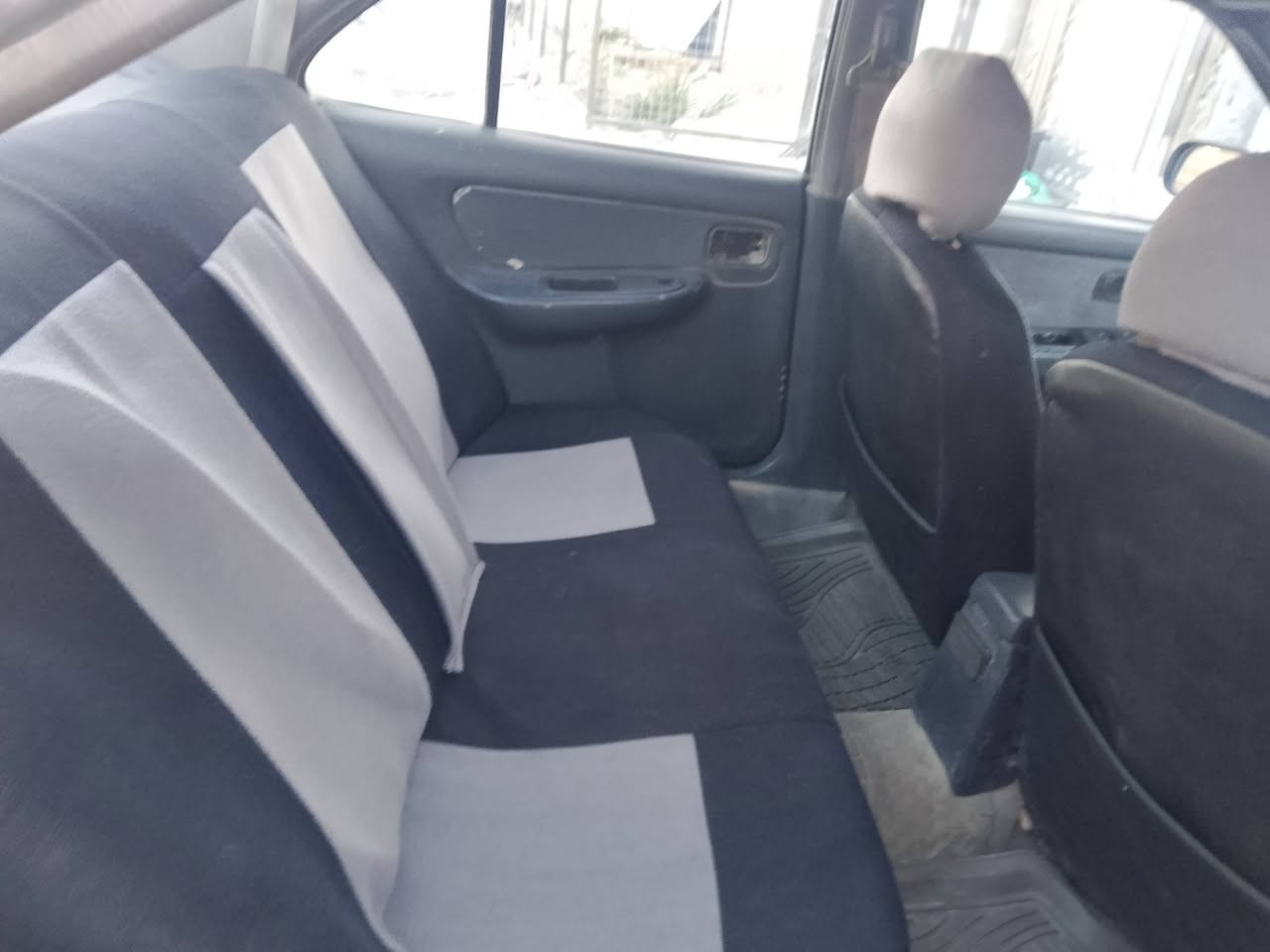 السلام عليكم سيارة نيسان صني مديل 1995 المكان السماوة سعرها 25رقم ***********
