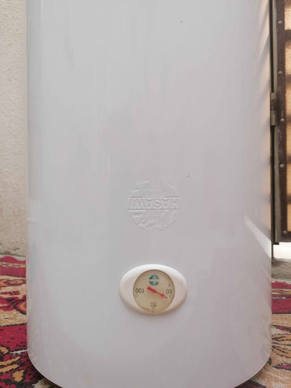 سلام عليكم كيزر حساوي حجم صغير اعتقد 80 لتر . كويتي الاصلي نضيف جدا وشرط فحص السعر قيم بما يرضا الله عنوان بصره شط العرب جزيره *********** البصرة, العراق
