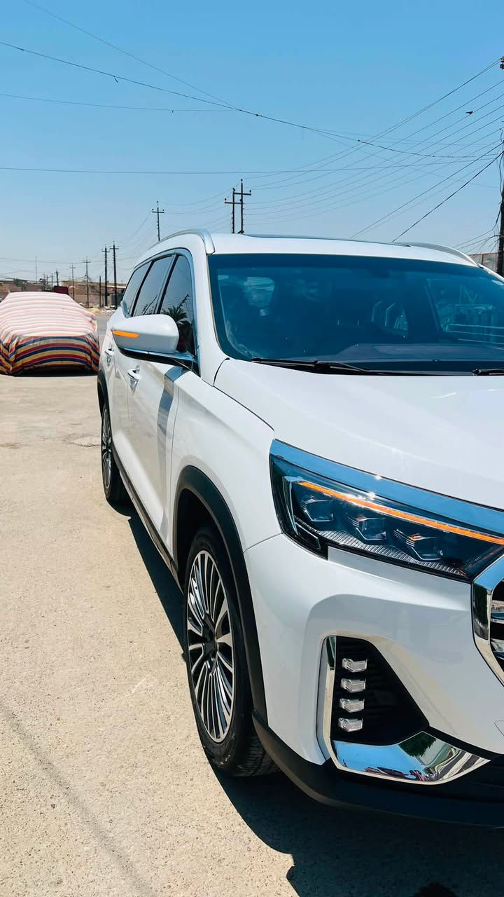 (للبيع جيتور x90 plus) موديل 2024
جيتور x90 plus 2024 فول موصفات (السيارة كفالة عامة) بيها رصعة صغيرة وخدش صغير فقط موضحات بالصور.
• بصمة 
• ⁠بصمة ابواب
• ⁠فتحة سقف بانورامية 
• ⁠7 راكب
• ⁠محرك 1600 تيربو
• ⁠ماشية 20,000 
• ⁠شاشات تحكم 
• ⁠3 وضعيات قيادة 
• ⁠كاميرات محيطية 
• ⁠رقم اربيل (السيارة بيها تضليل من مرور اربيل وبيها هوية جديدة)
• ⁠مقاعد امامية كهربائية 
السيارة نظيفة جداً على وضع الشركة وبيها بعد هواي موصفات 

السعر: 180 ورقة وبيها مجال قليل ***********
