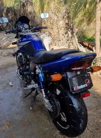 سي بي ٤٠٠ • كابريتر • كفالة