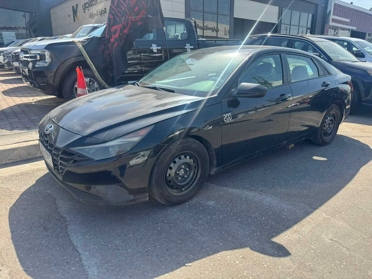 🚘 للبيع  او مراوس هيونداي النترا 2021 وارد أمريكي 🇺🇸
▪️ اللون: أسود 🖤▪️ الممشى: 77 ألف ميل▪️ رقم شمالي تحويل وكالة▪️ المواصفات: ستندر

✨ السيارة بيها بس بنيد صبغ❌ بدون دواخل❌ بدون ايرباك

السيارة مرتبة والاستخدام نظيف 👌

📍 بغداد💰 السعر:131 ومجال بسيط

📞 للاستفسار: ***********
