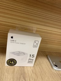 شاحن ايفون تايب سي • ٣٥ واط • ايربود ابل