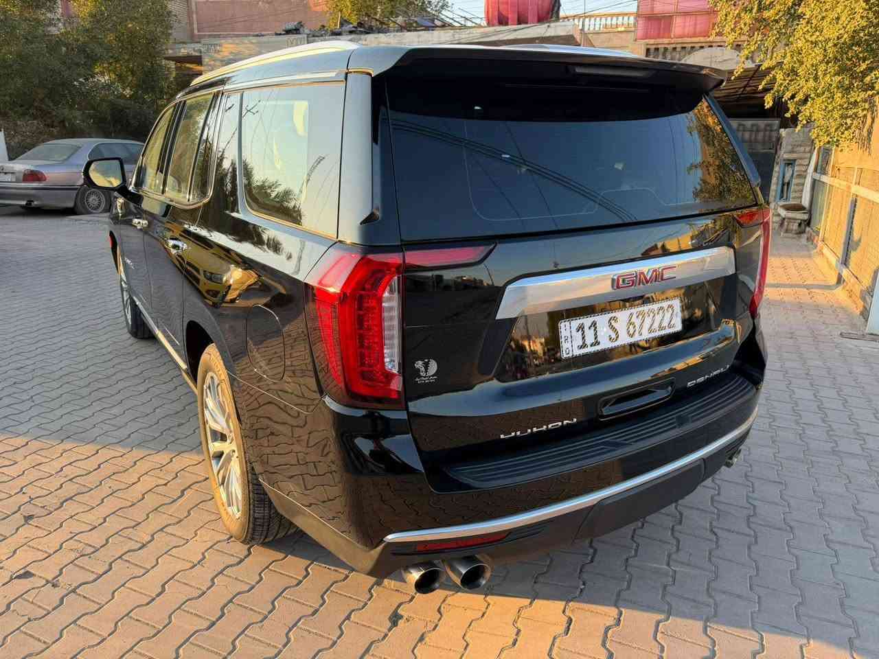 سلا عليكم موديل 23 ماشية 14 كيلو خليجي انطخت بباب البيت وصار صبغ بالباب مال الراكب بإسمي سنوية وهزة جديد السيارة في بغداد السعر 565 بي مجال بسيط للاستفسار ***********
