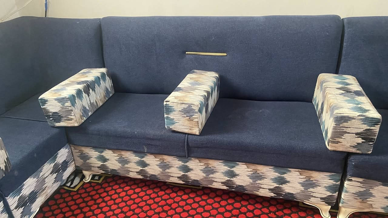 سلام عليكم حبايب سيت تخم  كامل للبيع 4قطع +زاويه ومخداته ويا كامل لتخم نضيف جيب وخلي بالصاده حبايب مستعجل عله بيعته سعره 180وبي مجال  لشراي يراسلني


**إذا كنت صاحب هذا الإعلان وتريد حذفه لأي سبب، رجاءا أرسل رسالة إلى الدعم الفني**