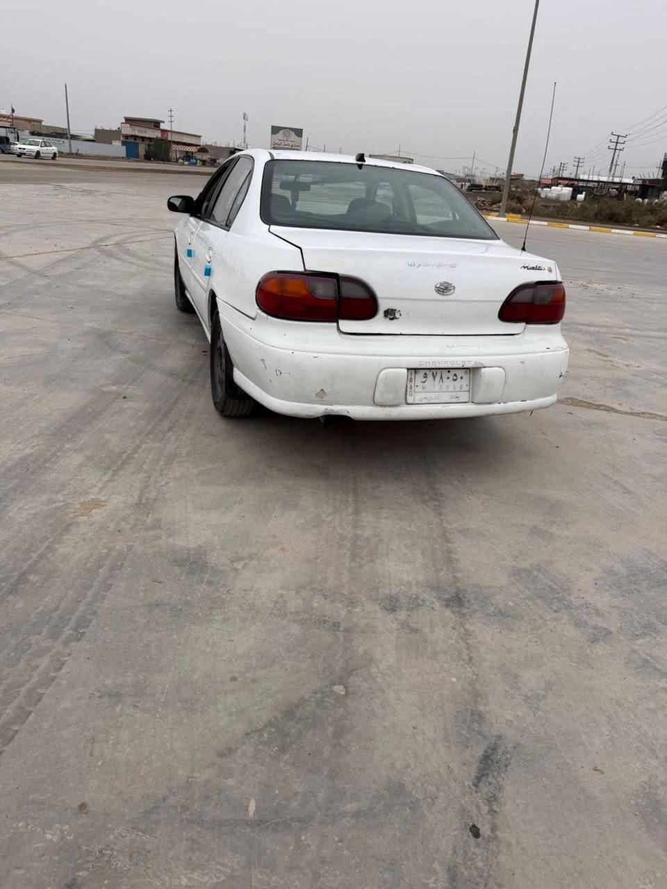 للبيع ماليبو موديل 98 رقم بغداد مشروع وطني سنويه جديدة اوتوماتيك  تدفئة تبريد محرك كفالة / بيه مكنات صبغ جمالية/ السعر 35 مجال قليل مكانه قضاء الصويرة قرب المستشفى اتصال/ ***********

