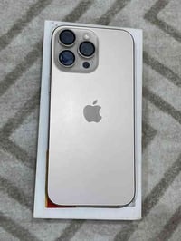 آيفون ١٦ برو ماكس • ٢٥٦ • بطارية ١٠٠٪