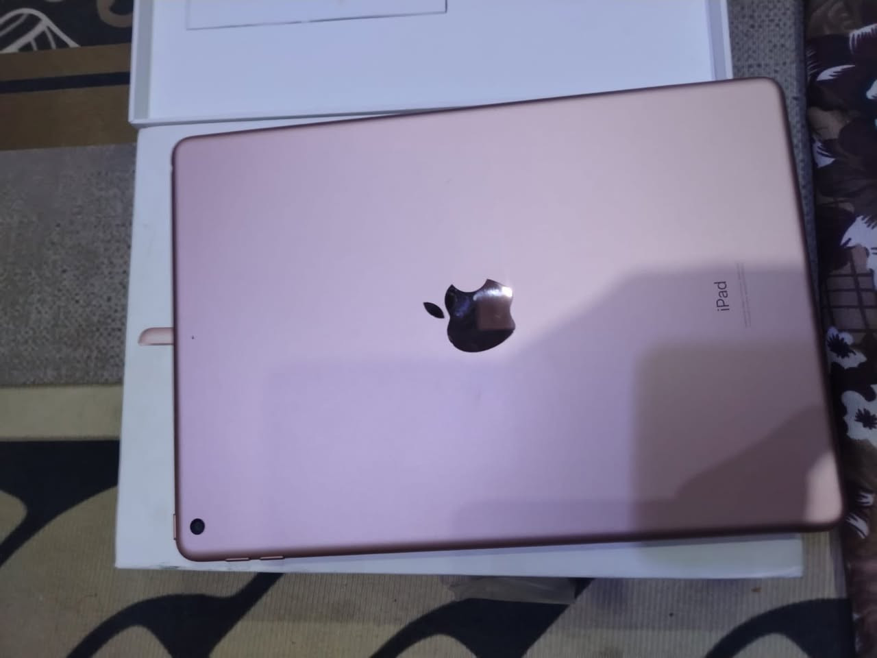 للبيع 
ايباد 7 128gb الجهاز استخدام بيت شخط ما بي وياه كارتونته الاصلية والشاحن الاصلي مع لزكة وحافظة سيليكون


**إذا كنت صاحب هذا الإعلان وتريد حذفه لأي سبب، رجاءا أرسل رسالة إلى الدعم الفني**