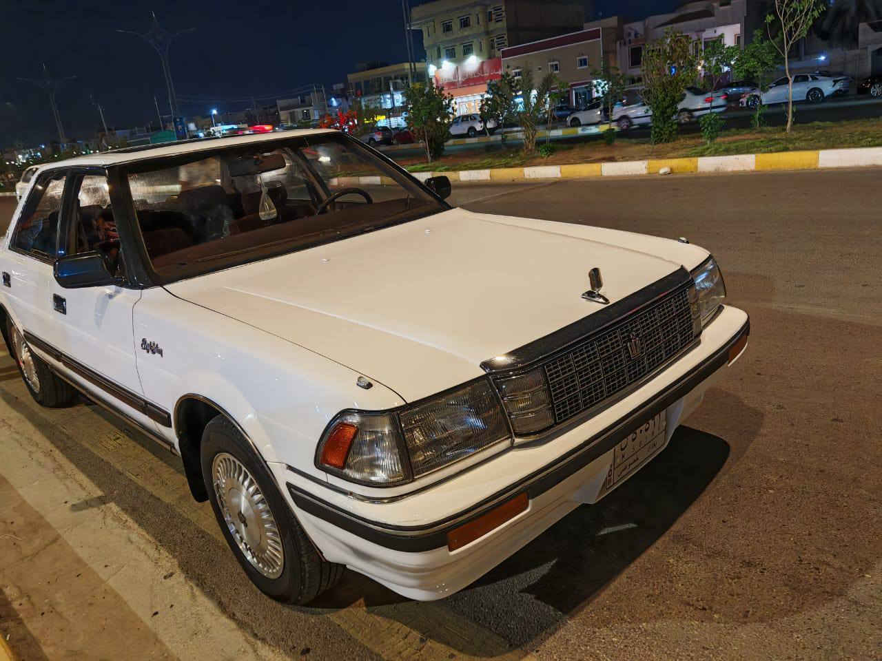 🚗 للبيع | سوبر هارتوب رويال 
استيراد الكويت 1988 نظافة وتشغيل ممتاز 🔥
🇮🇶 يسرى بلادي – ممشى 190 الف حقيقي السيارة مخزنة
سيارة كلاسيكية نادرة ونظيفة جداً
ما تحتاج أي صرف نهائياً 💪
كلشي بيها شغّال ومكفول من الحادث والضربة والتبديل والصبغ ✅

المواصفات:
🔊 نظام صوت بلادي 7 سماعات 
✨ تبريد امامي خلفي قطعتين وثلاجة فعالة
⚙️ محرك وكير وحدادية ضمان
🪑 الغرفة أصلية على وضع البلد
📄 باسم المالك وجاهزة للتحويل
ملاحظة: كشنات كهرباء ،،عداد دجيتال،،تحكم بالمرايا الجانبية كهربائي وشغال ،،سلايد روف السيارة اقوى مواصفات بالهارتوب وهواي مواصفات ماذكرتها كلشي ببالك موجود وشغال
📞 للتواصل: ***********
السعر 97 وقابل للتفاوض والله يرزق الجميع
