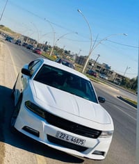 دودج تشارجر • أبيض • استعمال خفيف