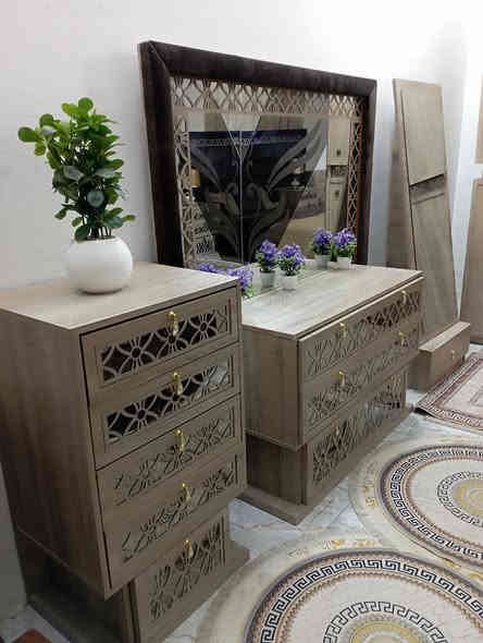 غرفه تركي نظافه فول اخت الجديده اي ضرر ما بيه السعر مليون و200 وبيه مجال المكان بابل المركز   ***********
