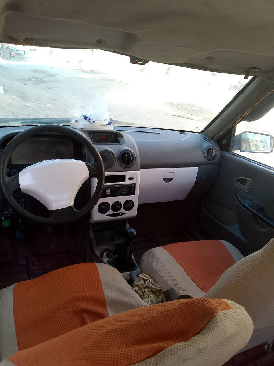 سلام عليكم سايبه 2012 راعيها بل زبير سنويه منتهيه سياره حلوه السعر 14 وبيها مجال الشراي يتصل *********** ،،،*********** العنوان الزبير حي الشهداء
