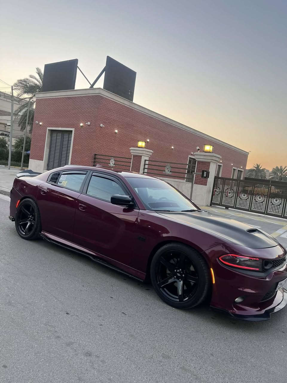 السلام عليكم
للبيع
جارجر Rt سوبر تراك
موديل 21
ب اسمي تحويل ثاني يوم 
ماشية 60 ميل 
 حادثهة بنيد وجاملغ صفحة السكن  ونطخت هنا ب العراق ونصبغو بيبان صفحة السايق 

مكان السيارة زيونة 
***********
