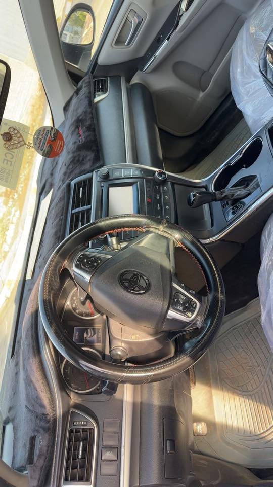 سلام عليكم كامري للبيع موديل 2015 فول مواصفات SE ضررها جاملخ وبونيد من يم سكن بدون دواخل وباقي كله بشرط سياره جديد بمعنى كلام  
سياره احلى من صور كير ومحرك كله بشرط وشرط تحويل
عنوان سياره كركوك ملاحظه سياره هم غاز وبازين 
سعرها 155$ وبي مجال قليل للاستفسار اتصل على رقم ***********
