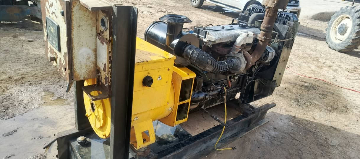 للبيع بيركس 6سلندر سوبر توليد 105كيفي شغال لا صرف ولا بخار السعر 27وبي مجال المكان  ديالى ناحيه العضيم للاستفسار ***********
