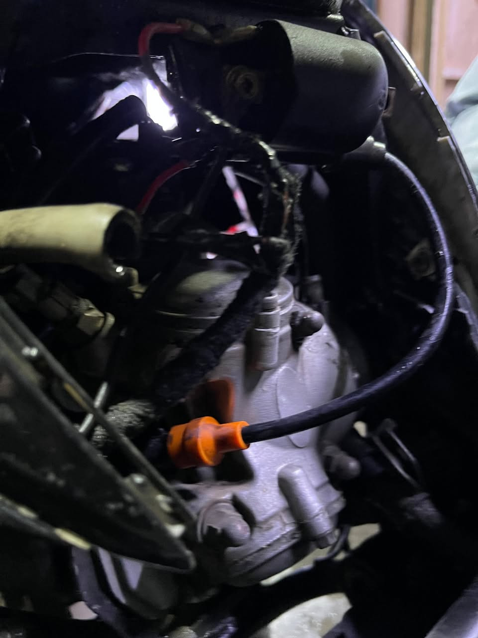 سكنس لد مزوعةة تزويد⚠️.
مبدئيا الدراجة غالية والسبب غراضها ف الي ميعرف بيهن رجاءا ليدخل عليها يعبر المنوشر اكون الكم ممنون♥️.
لدات زرع❤️،
اشاير لد امامي خلفي♥️.
كلجات مختلفات دوشي وامامي رياضي ماركهtfl مروحه بلاد❤️.
صالنصة رياضي بوشتين اصلي❤️.
كهربائيات من الطول للطول شغالة عداد ورون وطوافة وغيرها كله شغال♥️.
كور بصمة💙.
بوشة مشيفة مال حاَوية ٥٩
ذراع رياضي طويل❤️.
دشلي رياضي💙.
سلف رياضي❤️.
نوزل 8 زروف اصلي♥️.
جويتر حجم ٣٢ ⚠️.
كوع جويتر ماركة الارنب ويه الجوين حجم ٣٤⚠️.
الدراجة كدام عينكم والكلب الامامي موجود🖤.
وبعد بيها هواي سوالف نواعم💞.
الدراجة ادامة دورية كل اسبوع، دهن فلتر شوتة بلك اصلي ngk كل اسبوع ويومين💙.
الدراجة ماحجيلكم شنو الشلعة وشنو معدلها مخيفة. يكفي تفاصيلها وسعرها جدا قليل بل نسبة للغراض الي بيها💞.
م / الدراجة بس يكعدن كفراتها عدل يتطبكن ترجع وكاله لكن ماعندي وقت الها ونصبتها كدامكم واني خادم💙. 
التواصل خاص او واتساب
***********
