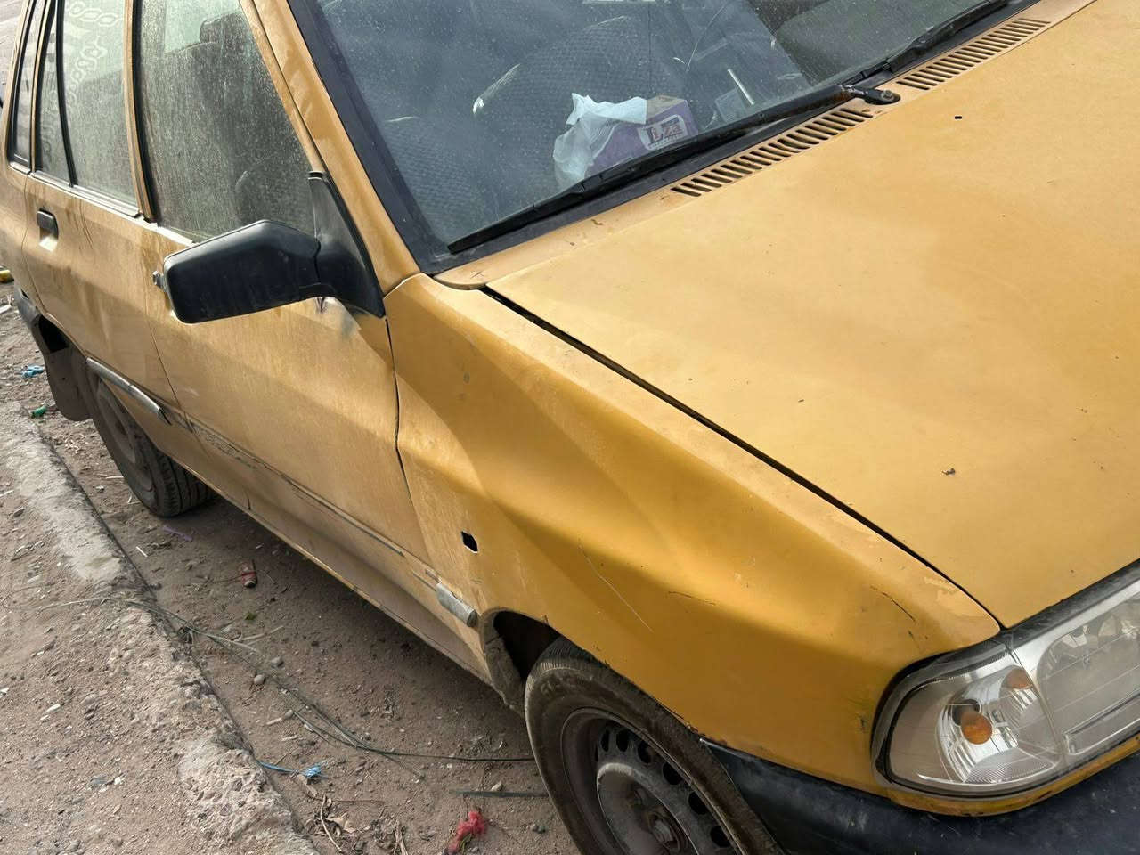 سايبه موديل 2010 رقم انكليزي بغداد باسمي محرك يبخر وبيه صرف سنويه صار شهر من سقطت هيئة مطلوبه شهرين مابيها غرامات ابد كهربائيات كلها شغاله  بيها خياس قليل يم باب السايق  اربع تايرات نظاف صار فتره مشتريهم رايدها ب 20 ورقه وبيها مجال للشراي للاستفسار الاتصال على الرقم ‏‪***********‬‏ مكانها بغداد الدوره .
