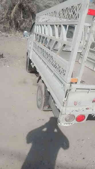 السلام عليكم كيا للبيع 2008 رقم بغداد اصفر تحويل مباشر مكينه جديده جير جديد رقم شاص رقم شاشه واضح شاشه شاشه مقفول نا بغداد الحسينيه والسعر 78 وبيها مجال استفسار على هذا الرقم ***********
