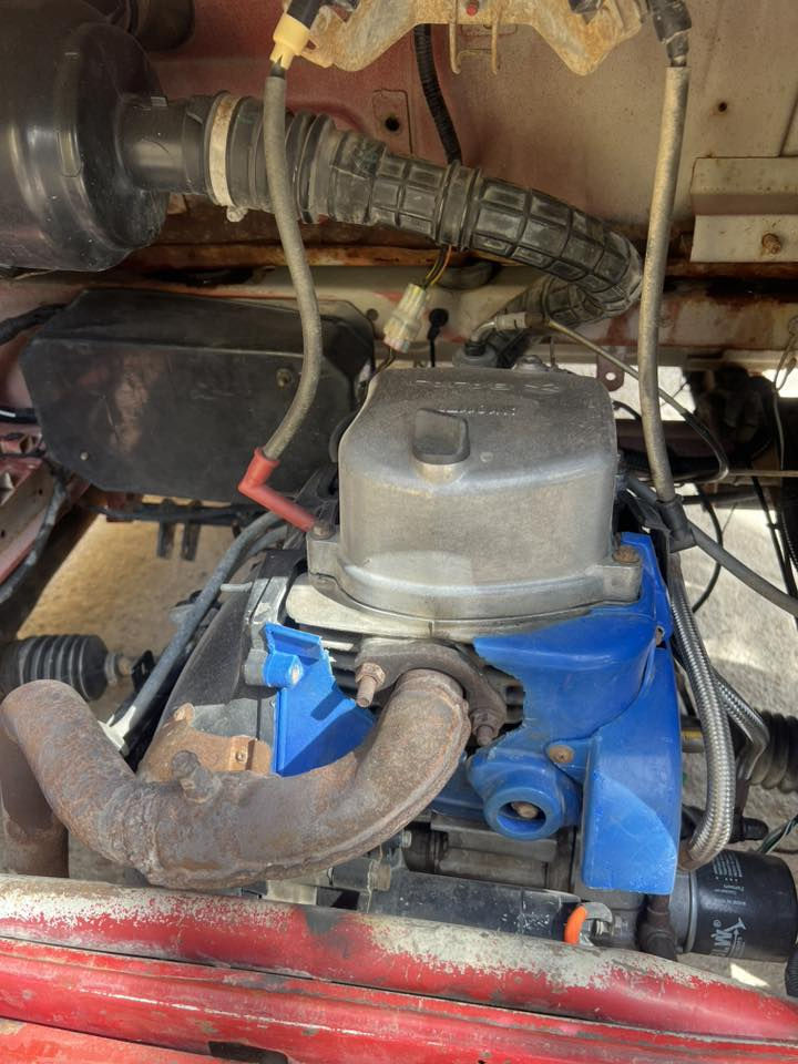 سلام عليكم تكتك للبيع ١٧اوراق اصولي مكينه نضيفه تكتك حلوه رايدله ترتيب شويه مكاني بابل مسيب سعرها 3وربع وبيه مجال قليل ***********
