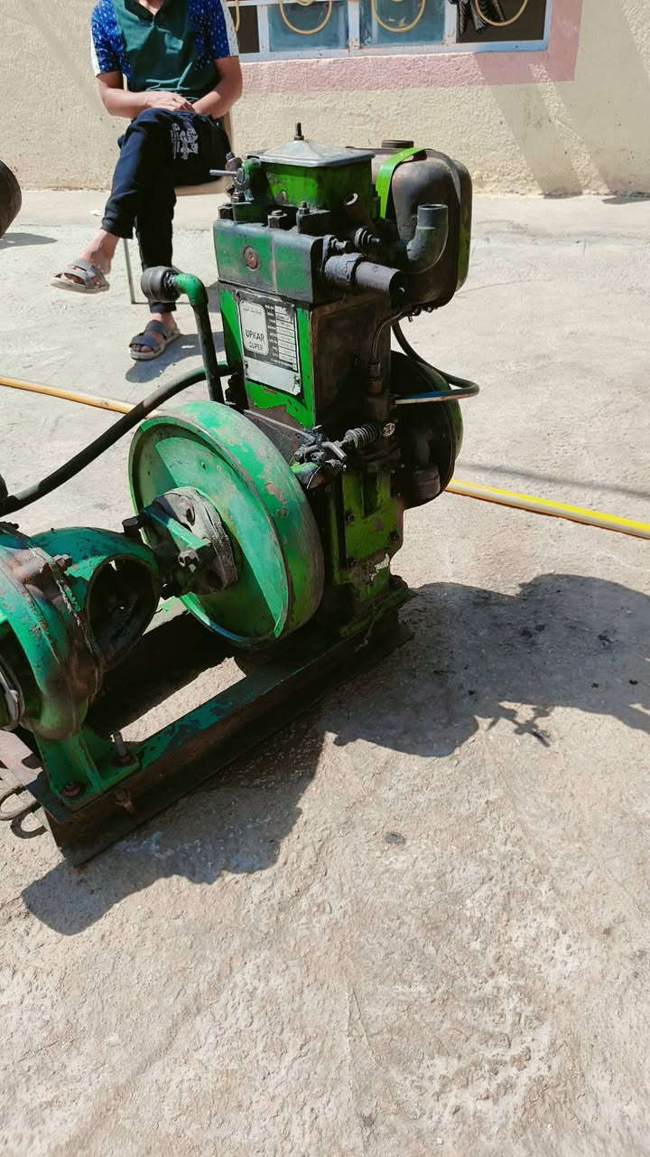 ماطور 5حصان خنزيره 4×4شرط شغل ***********العنوان بابل كفل لسعر 350وبيه مجال
