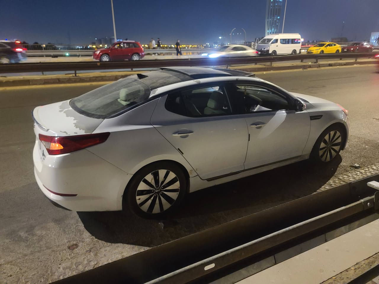 السلام عليكم 
اوبتما ٢٠١٣ وارد امريكي ايرباك سليم بدون صبغ تبديل ٣ قطع فقط
كل التفاصيل مذكوره بالفديو 
شوف 
للاتصال *********** او واتساب
ماموجود عالفيس بوك
صور الحادث مال امريكا موجودة عندي
