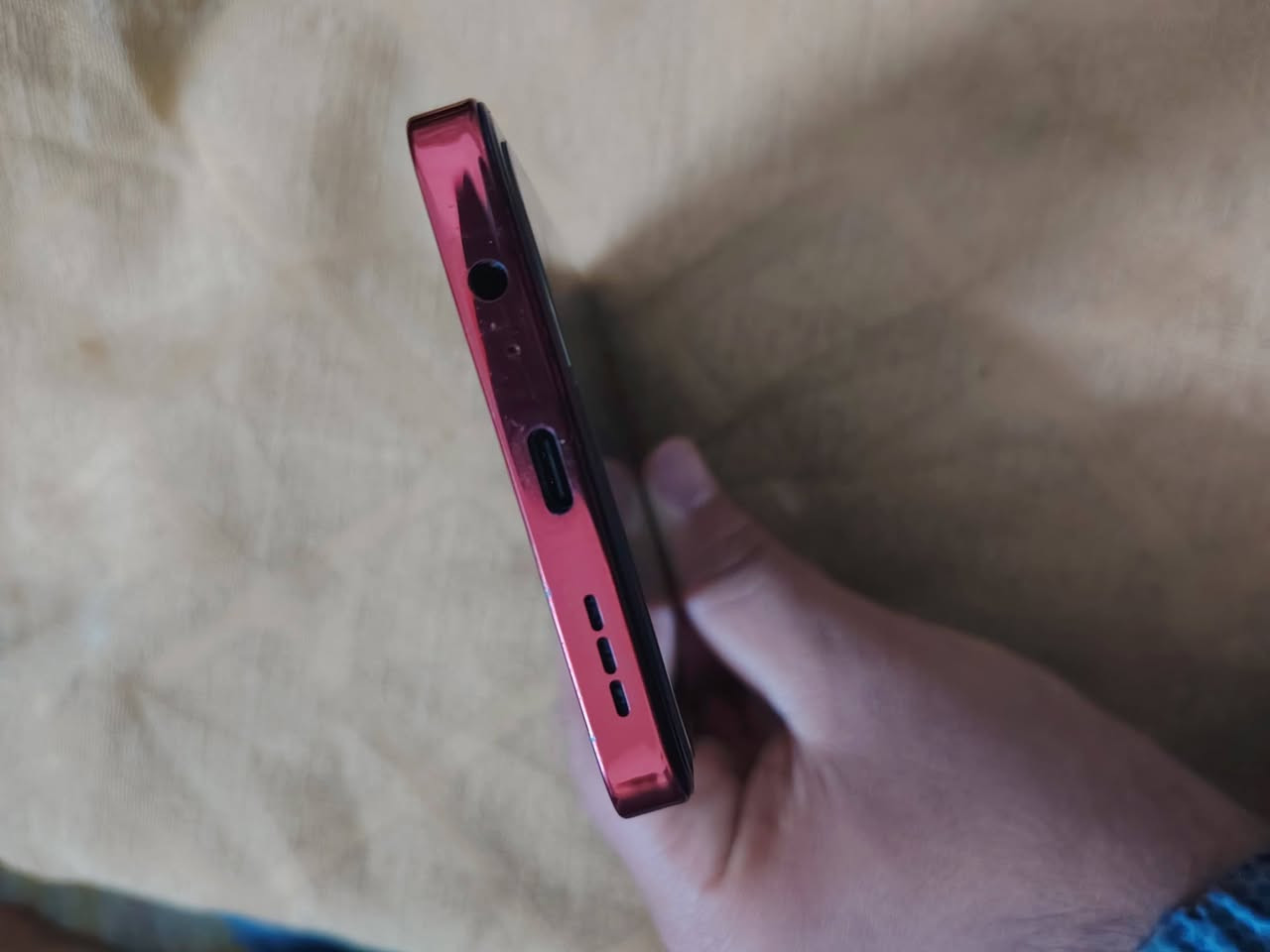 سلام عليكم انفنكس نوت 30 VIP للبيع.  ظهر جلد 
ذاكره  256 

عشوائية 12+12 

بطاريه 5000

معالج دايمن ستي 8050

العاب سلاسه فول 

اضائه بل ظهر الوان 

السعرر 200 بي مجال 

مكاني بغداد الحسينيه مال راشديه 

رقمي ***********
