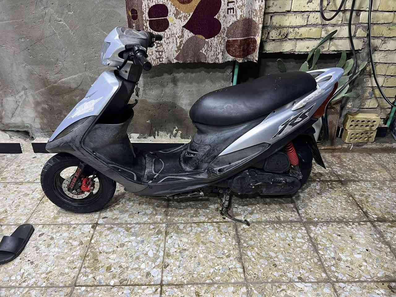 عدلة للبيع دراجة جديدة كامله مابيه اي نقص جيب فيتر وتجي تفحص مكاني زعفرانيه سعره 850
***********
