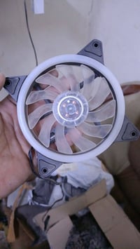 خمس قطع • إكسسوارات إلكترونية • أول تم