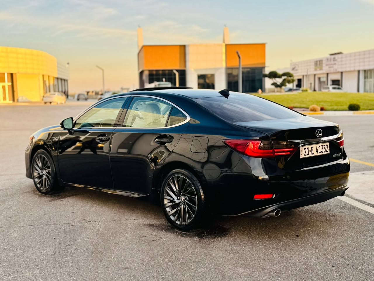 ﷽
LEXUS ES 350 2015
◽️ليگزز ES 350 موديل 2015 فول مواصفات
لون اسود

◽️محرك V6 3.5L سته سلندر
🔹گير و محرك بشرط مامفتوح
بدون صوت بدون صرف و خلل بشرط فحص

◽️سيارة حيلوة جديد
بيها {{ قطع و نص صبوغ }} بدون أيرباگ
سيارة جديد حيل حيلوة نضيفة

◽️مواصفات
{{ بصمة - فتحة - رادار - داخل بيجي - كشنات جلد - كشن تتفيىة و تبريد - كشن و ستيرن كهربا - كشن خزن - شاشة - ماوص - تبريد مركزي - نيزامي أيكو - نيزامي سبورت - لايت ليدو زينون - مراي شفت - ڤوليوم - بلاجكتور - بعد هواي مواصفات }}

◽️اربع تاير و ويل جديد بدون مصروف
🔹نظافه ١٠٠٪؜ كامل سيرفس بدون نقص و بدون مصرف
🔹بسميً السنويه بشرط تحويل و خرامه
🔹سنوي و رقم و هزة كلها جديد
سياره مابيها دينار مصرف كامل من كل نواحي

نفسي يوم /تحويل و كاله حاظر
مكان / داخل سليمانيه🌆 
◽️موبايل***********📲
***********
~~~~~~~~~~~~~~~~~~~~~~~~~~~~~~~~
﷽
                                             ◽️LEXUS ES 350 2015
ليگزز ES350 موديل 2015
ره نگى ره شى قه تران

◽️مه كينه V6 3.5L شه ش بستؤن
🔹گير و مه كينه ى به شه رت نه كراوه ته وه
سه وت و سه رف و خه له لى نييه به شه رت

◽️بؤياغ (( بؤنيت و نيو سندوق  بوياغه))
زؤر جوان ماوه ته وه و نمونه يه له جوانيدا

◽️مواسفات
(( به سمه - سلايت - ناو زه رد - رادار - كوشن جلد - كوشن سارد و گه رم - كوشن و سوكان كاره باى و خزن - ئاوينه شه فت - شاشه - ماوس - ته بريد مه ركه زى - نيزامى ئيكو و سپورت - لايت ليدو عه ده سه - زينؤن - ڤوليوم - بلاجكتور - فؤرميكا - زور مواسفاتى تر )

◽️چوار تايه و ويلى لؤكى بيلادى يه ك دينار مه سروفى نيه
🔹كامل سيرڤزى بؤ كراوه و يه ك دينار مه سروفى نييه
🔹سه نه وى و ره قه م و هه زه ى تازه يه
🔹به ناوى خومه وه يه ته حويل و غه رامه به شه رت

شوين🌆_ سليمانى

موبايل☎️: ***********
***********
