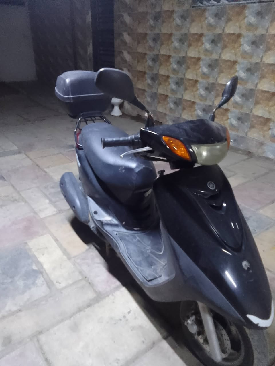 سلام عليكم شباب هاي دراجه لكزز فول نظافه مابيها اينقص مكاني شارع فلسطين وهذا رقمي ***********
