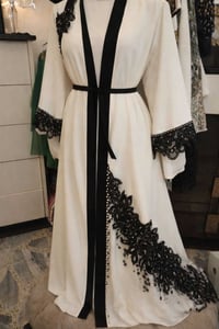 عباية اسلامية • تطريز يدوي