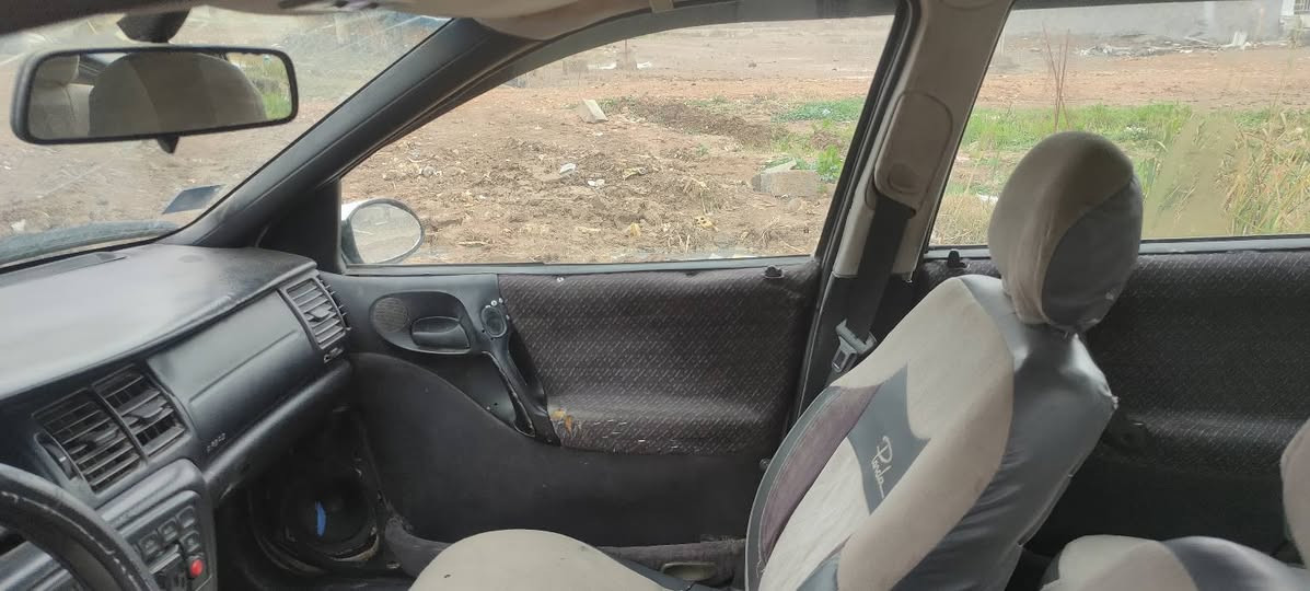 السلام عليكم ورحمه الله وبركاته اخوان ابل بزون موديل 97 محرك 1800 رقم بغداد السياره باسمي سنويه احد بدايه ال 28 المكان ديالى بعقوبه السعر 27     ***********
