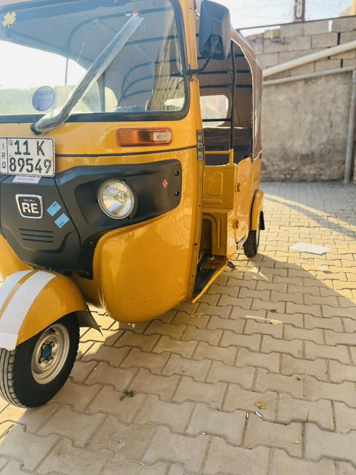 تكتك 21 
رقم وسنويه مكفوله كفاله عامه 
لا ضربه ولا صبغ 
تحويل ثاني يوم 
الاستفسار 

***********
