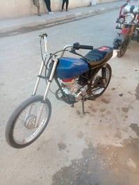 شباب دراجه البيع بدون وهذه رقمي ٠٧٧٣٦٢٣٧٤٧٠وبخدمت الشراي بيه وتساب