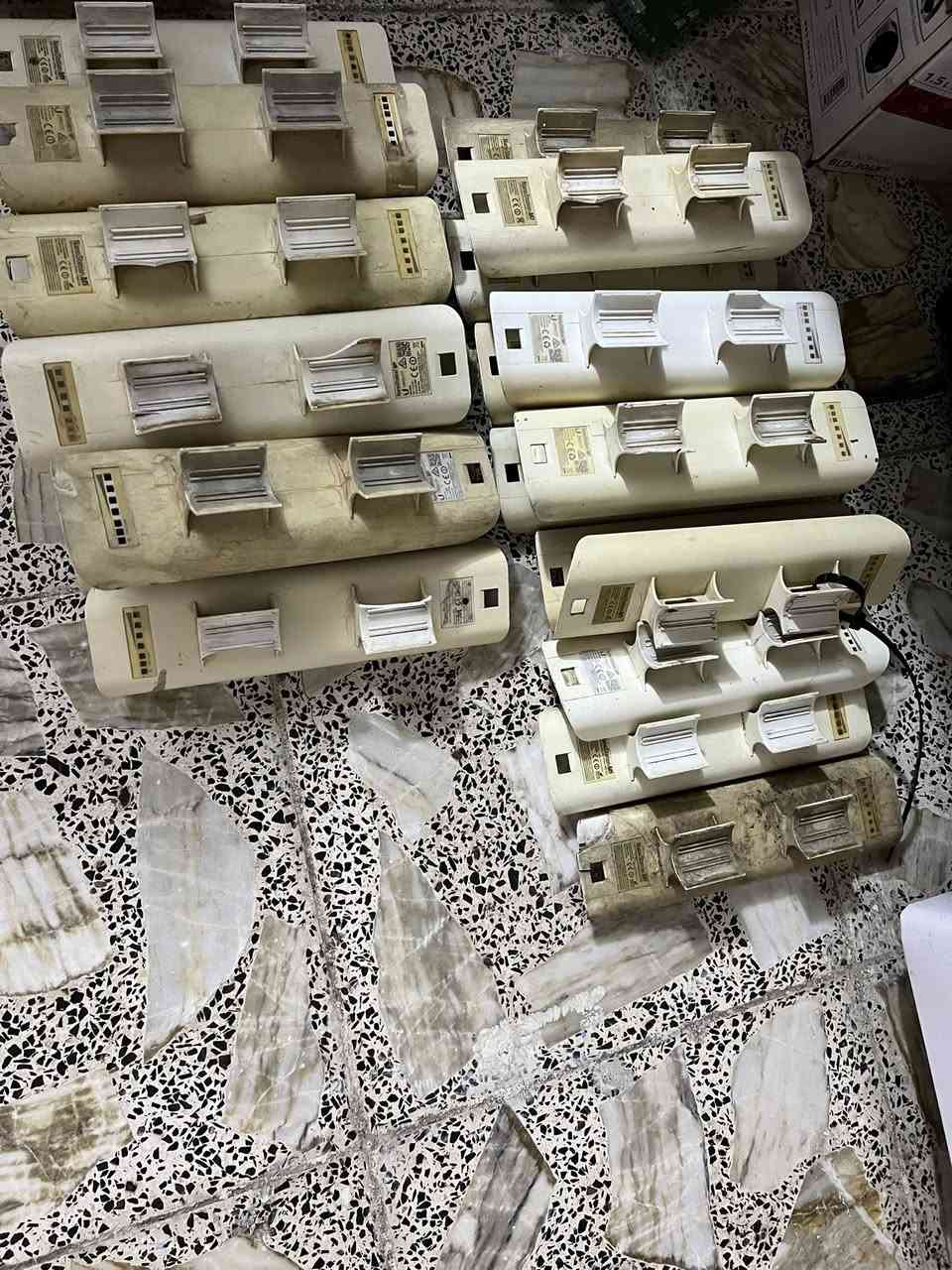 سلام عليكم ملاحضه ابيع شلع نانوات m5 xw عدد 12 وال xm عدد 5 لايت بيم عدد 5 نانوات m2 اكسو و 5 xm  علا 25 الف الاجهزه كلهن. + بور بيمات 3 واحده m2 سعر القطعه 55 موجود توصيل ***********
