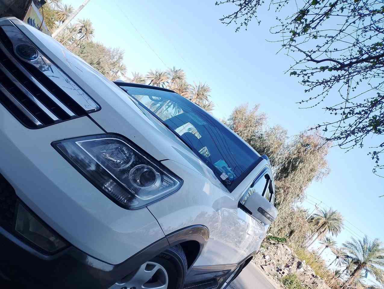 #موهافي2013 خليجي مكفوله كفاله عامه لا ضربه شبر بل باب ولا بارد ولا شخوط ولا رصعات ماشيه 2000 الف حقيقي سياره جديده من كلشي مكينه وكير مكفولات برغي مامفتوح بيهن سياره جاهزه ما عوزها كلشي مواصفات نص فول سياره مري شفط ويل كبير صاج ملكي داخل بيجي كامره خلفيه نضام مانع الانحدار تحكم ستيرن كروز سرعه حساسات خلفيه و اماميه اشاير صندوق شفط ٧ راكب ٣قطع تبريد مكينه ٦ سلندر فورويل وبيها مواصفات اكثر سياره جديده بمعنى الكلمة سياره مال بيت أي نقص مابيها رقم ديالى تحويل ثانيوم سنويه ورقم وهزه كله جديد سياره ماذب عليها ربع كامله من كل نواحي عنوان ديالى بعقوبة #السعر145وبيها مجال بصيط #للستفسار ***********
