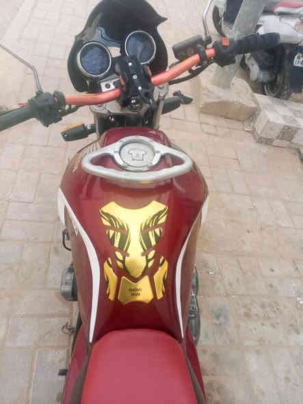 السلام عليكم من رخصت الادمن دراجة نوع هوندا سيبي فور جيل الاول محرك 400 محرك نضيف كهربائيات كلهة شغالة منضومة زنون عالي وناصي سعر 10 اوراق
(العنوان الرمادي) رقم الهاتف *********** اتصال فقط
