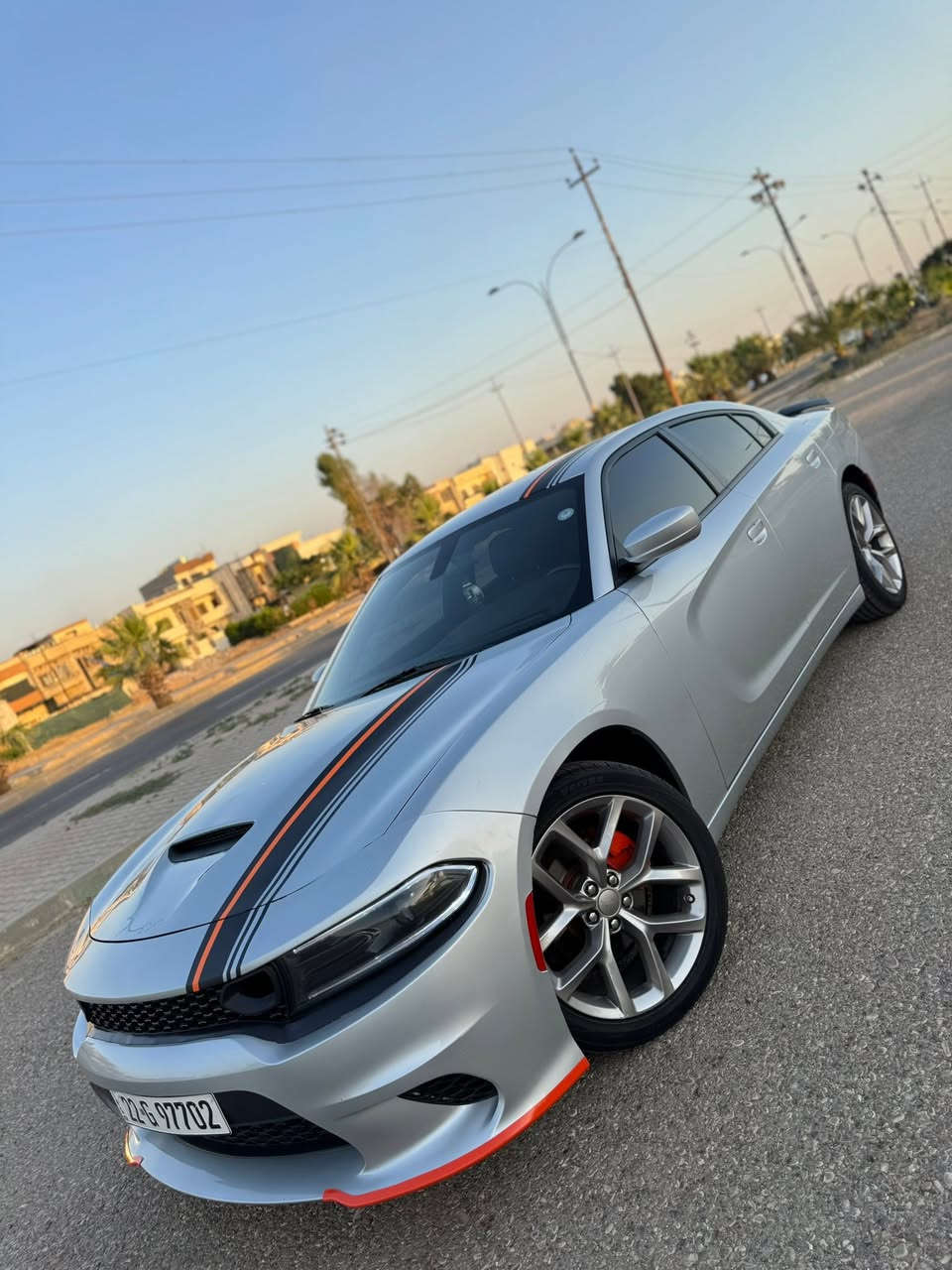 دوج جارجر موديل 2022. SXT
جديده عل وضع شركه بدون ملاحضات
سعرها 225 مجال بسيط مكان كركوك 
بيها بونيد صبغ فقط بدون دواخل بدون اريرباك
مواصفات تشغيل ع بعد
رادارات جانبية 
كامره دواره
حساسات خلفية
كشنات حضن+كهرباء+ تدفئه
نظام صوت Alpine
تخم تايرات جديد انتاج 2026
صدر امامي وخلفي جديد شرط
  نسبة تضليل ٨٠‎%
رقم اريبل هزه سنويه كلها جديد وباسمي
سعر 225 مجال بيسيط
مكان كركوك  ***********
