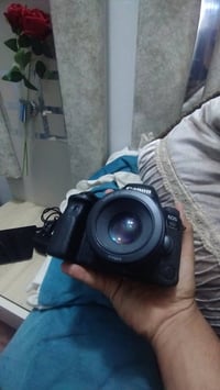 كامرة كانون سكس دي مارك تو كامرة كانون سكس دي مارك تو   مع عدسة 50ملم ...